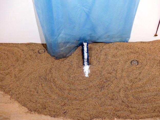 Senga Nengudi (1970–2019), Wet Night - Early Dawn - Scat-Chant - Pilgrim's Song, München, Lenbachhaus, Ausstellung "Senga Nengudi Topologien" vom 17.09.-19.01.2020, Saal 3, 1996, Bild 8/11