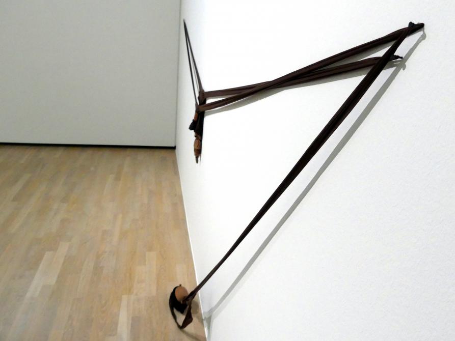 Senga Nengudi (1970–2019), R.S.V.P. Reverie D, München, Lenbachhaus, Ausstellung "Senga Nengudi Topologien" vom 17.09.-19.01.2020, Saal 5, 2014, Bild 4/4