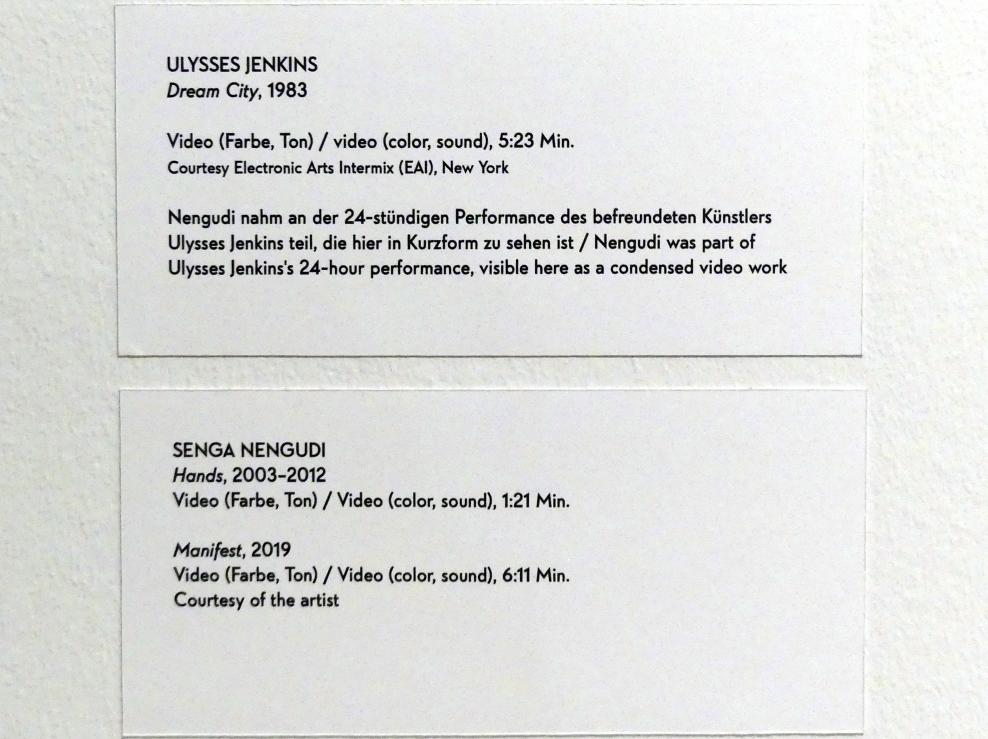 Senga Nengudi (1970–2019), Hands, München, Lenbachhaus, Ausstellung "Senga Nengudi Topologien" vom 17.09.-19.01.2020, Saal 6, 2003–2012, Bild 2/2
