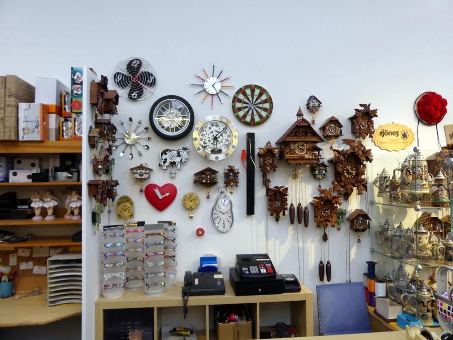 Hans-Peter Feldmann (1975–2014), Laden, München, Lenbachhaus, Saal 53, 1975–2015, Bild 5/10