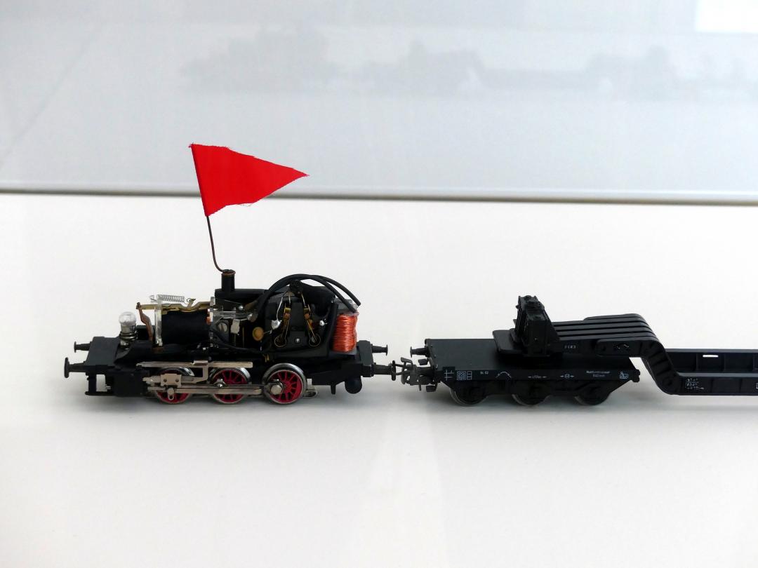 Joseph Beuys (1948–1985), Fahne, München, Lenbachhaus, Saal 45, 1974, Bild 2/8