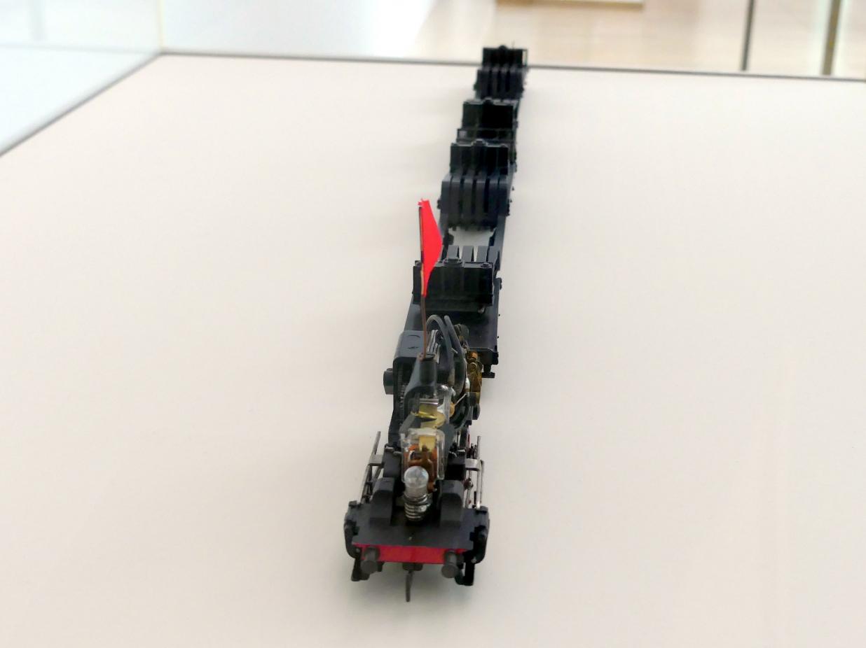 Joseph Beuys (1948–1985), Fahne, München, Lenbachhaus, Saal 45, 1974, Bild 4/8