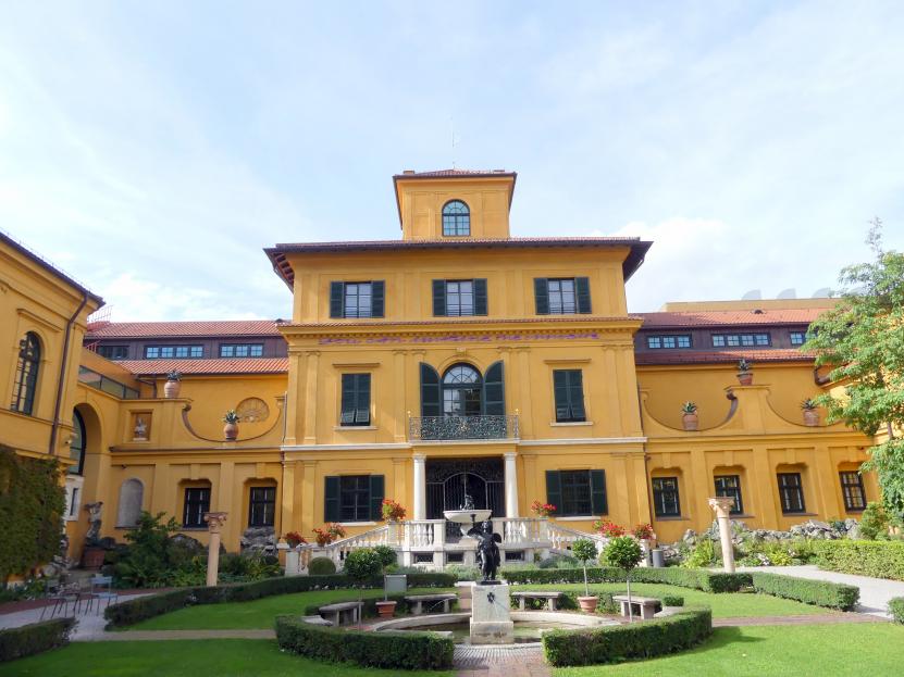 Maurizio Nannucci (1991), You can image the opposite, München, Lenbachhaus, Garten, 1991, Bild 2/3