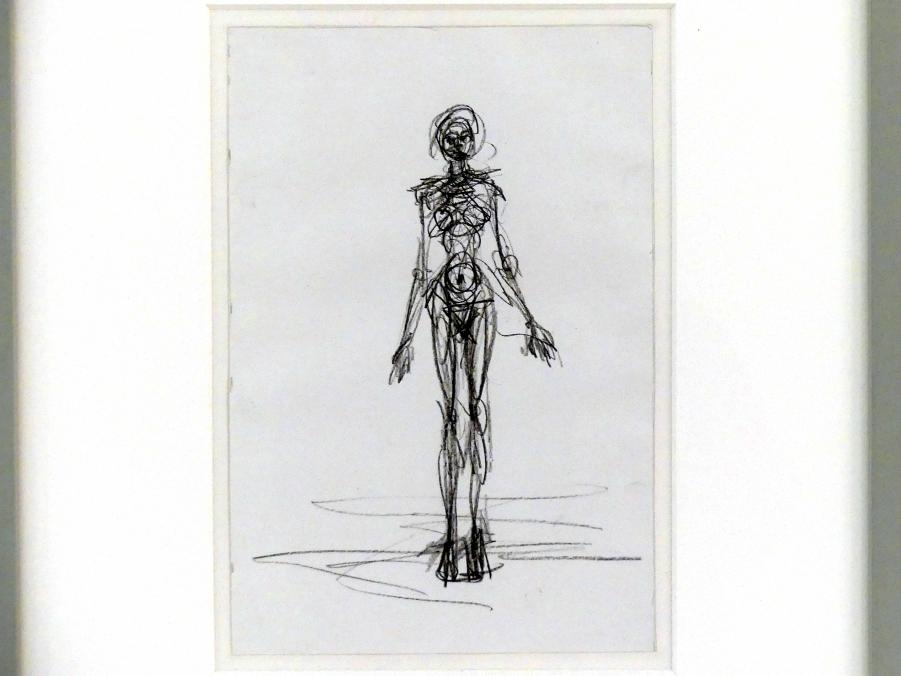 Alberto Giacometti (1914–1965), Stehender Akt, Prag, Nationalgalerie im Messepalast, Ausstellung "Alberto Giacometti" vom 18.07.-01.12.2019, Stehende Figuren, 1961–1962, Bild 2/3