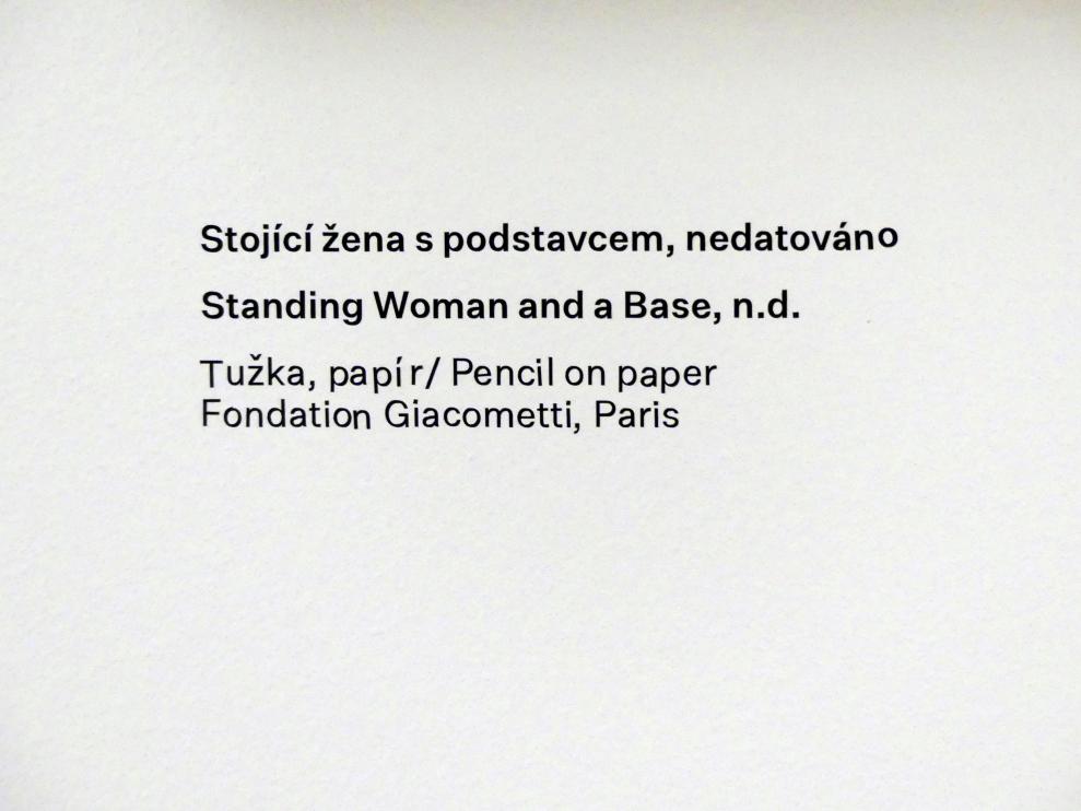 Alberto Giacometti (1914–1965), Stehende Frau mit Podest, Prag, Nationalgalerie im Messepalast, Ausstellung "Alberto Giacometti" vom 18.07.-01.12.2019, Stehende Figuren, Undatiert, Bild 3/3