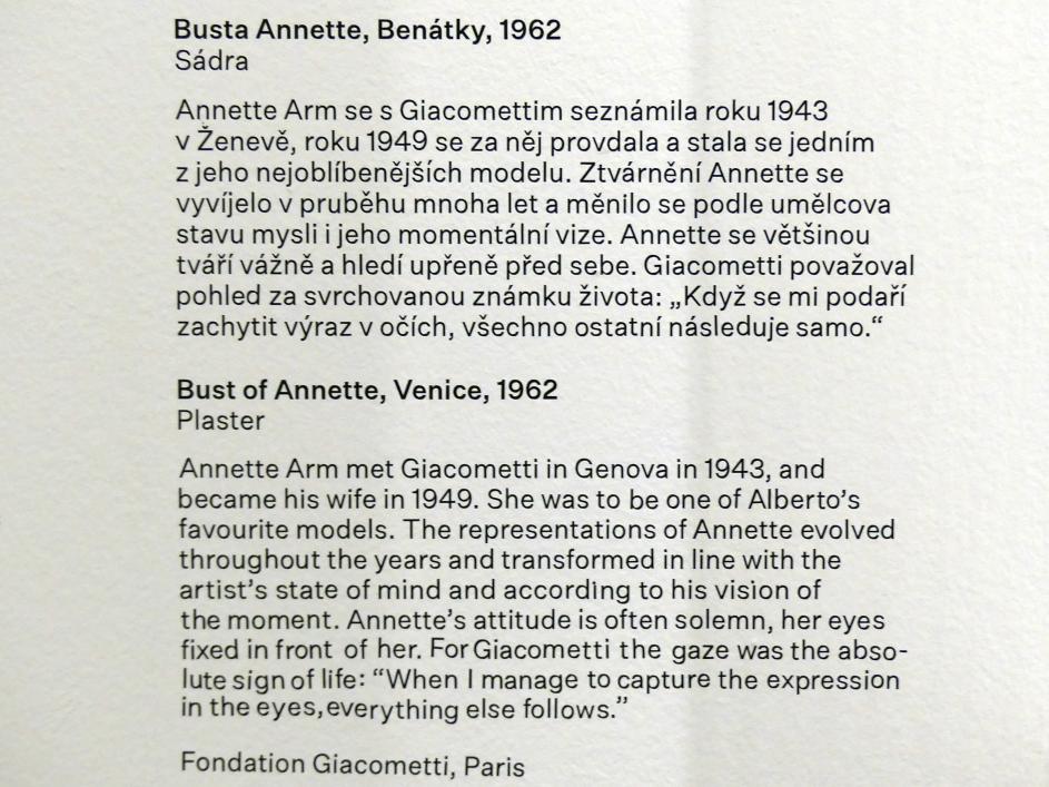 Alberto Giacometti (1914–1965), Büste Annette, Venedig, Prag, Nationalgalerie im Messepalast, Ausstellung "Alberto Giacometti" vom 18.07.-01.12.2019, Köpfe, 1962, Bild 2/2