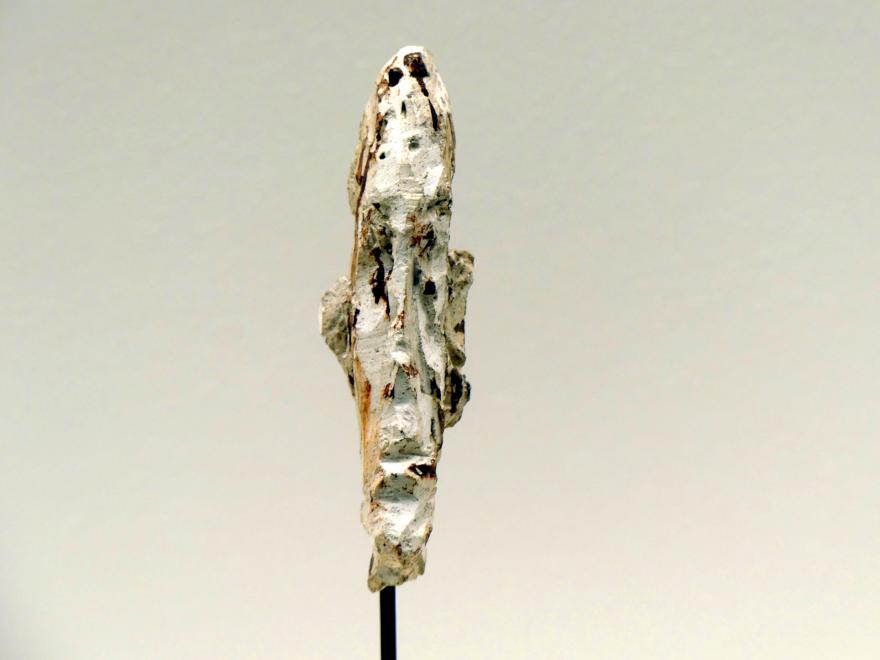 Alberto Giacometti (1914–1965), Kopf eines Mannes auf einem Stab, Prag, Nationalgalerie im Messepalast, Ausstellung "Alberto Giacometti" vom 18.07.-01.12.2019, Köpfe, 1946–1948, Bild 2/5