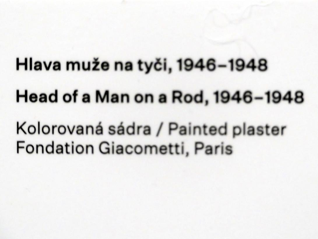 Alberto Giacometti (1914–1965), Kopf eines Mannes auf einem Stab, Prag, Nationalgalerie im Messepalast, Ausstellung "Alberto Giacometti" vom 18.07.-01.12.2019, Köpfe, 1946–1948, Bild 5/5