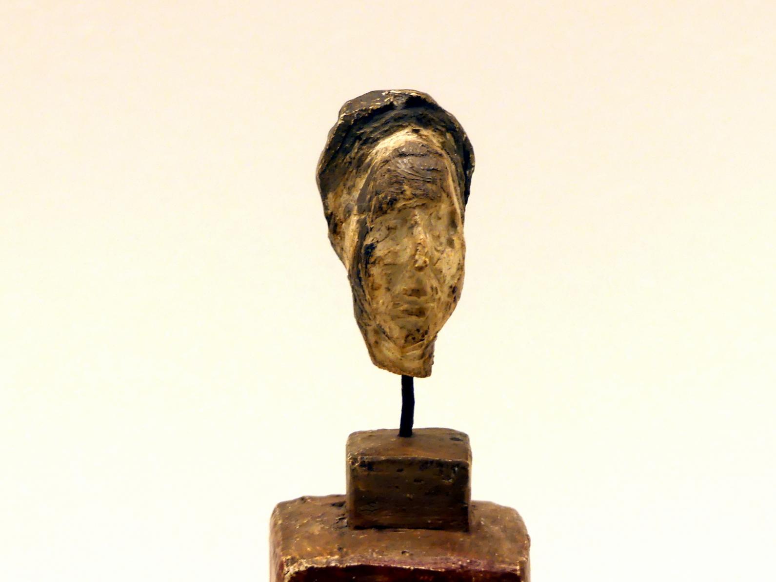 Alberto Giacometti (1914–1965), Simone de Beauvoir, Prag, Nationalgalerie im Messepalast, Ausstellung "Alberto Giacometti" vom 18.07.-01.12.2019, Köpfe, 1946, Bild 2/5
