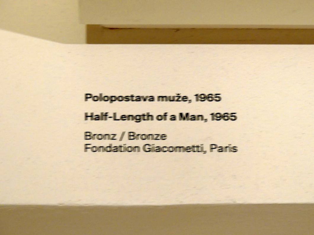 Alberto Giacometti (1914–1965), Halbporträt eines Mannes, Prag, Nationalgalerie im Messepalast, Ausstellung "Alberto Giacometti" vom 18.07.-01.12.2019, Kleine Skulpturen, 1965, Bild 6/6