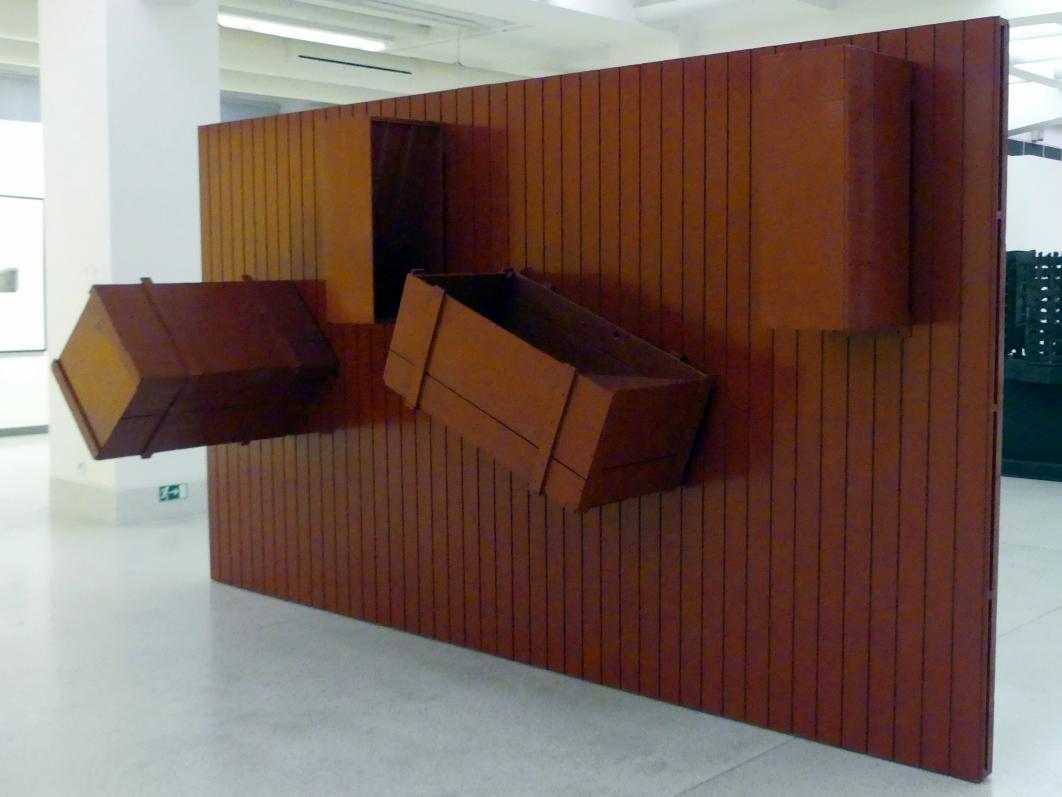 Václav Požárek (1991), Aus der Wand geschnitten, Prag, Nationalgalerie im Messepalast, Moderne Kunst, 1991, Bild 2/6