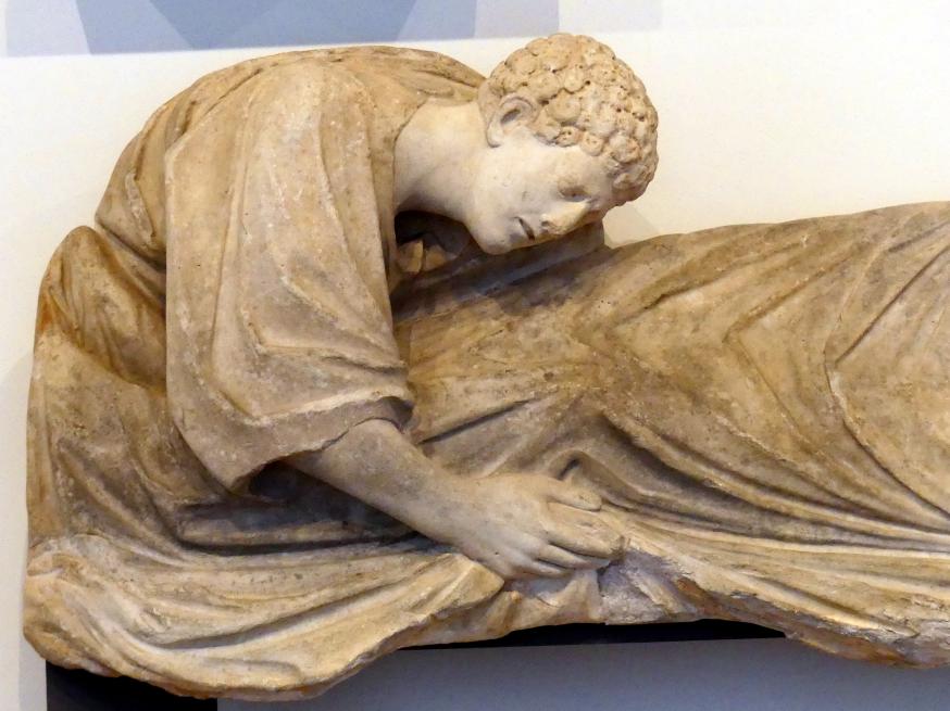 Arnolfo di Cambio (1270–1300), Tod der Maria (Fragmente), Florenz, Dom Santa Maria del Fiore, jetzt Berlin, Bode-Museum, Saal 108, um 1300, Bild 2/5