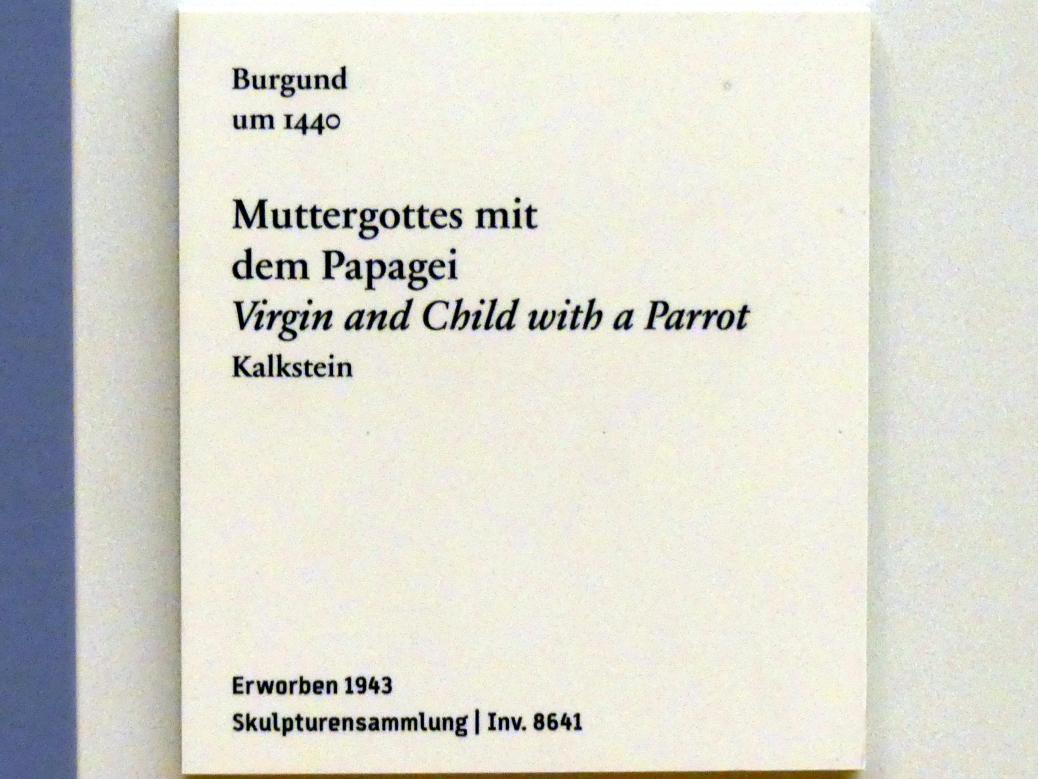 Muttergottes mit dem Papagei, Berlin, Bode-Museum, Saal 210, um 1440, Bild 5/5