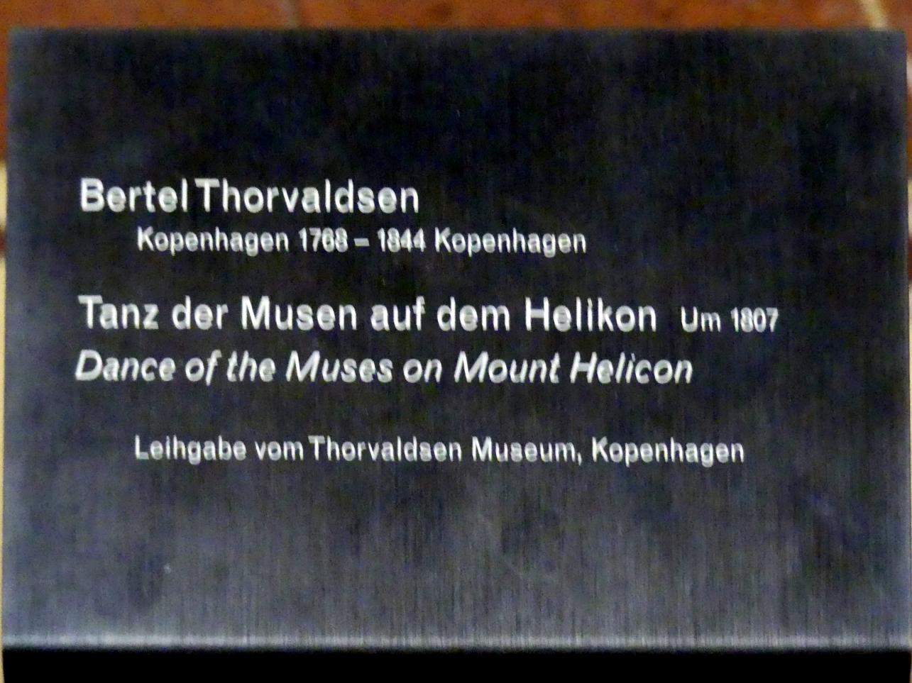 Bertel Thorvaldsen (1805–1836), Tanz der Musen auf dem Helikon, Berlin, Alte Nationalgalerie, Saal 101, Klassizistische Skulpturen, um 1807, Bild 2/2