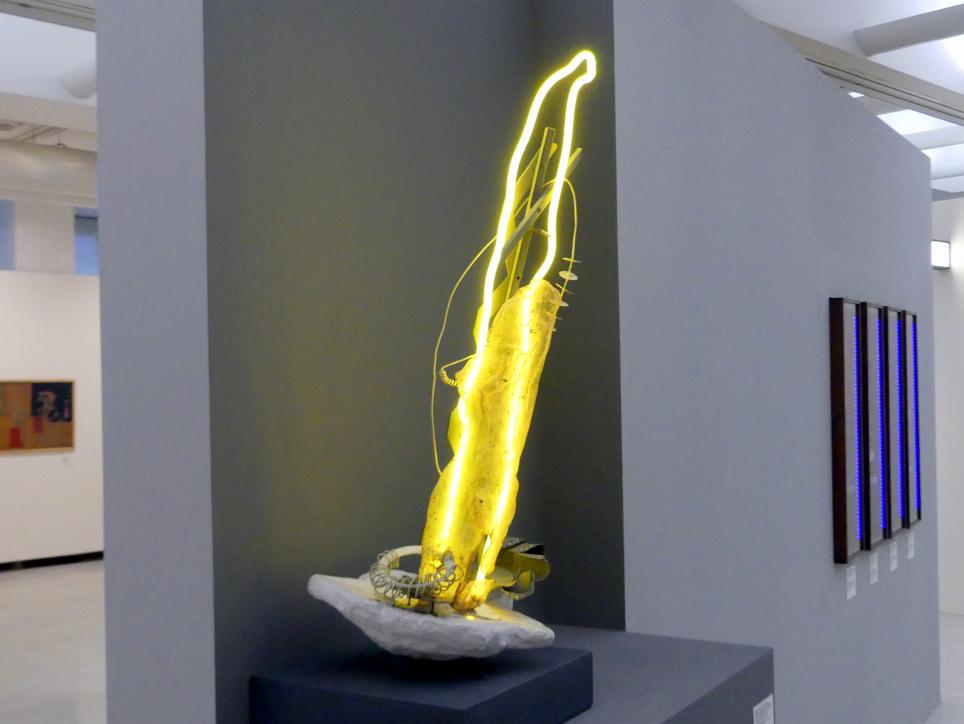 Zdeněk Pešánek (1931–1936), Modell für die Skulptur am Haupteingang des Prager Elektrifizierungsamtes, Prag, Nationalgalerie im Messepalast, 1918-1939, Saal 10, 1936, Bild 2/5