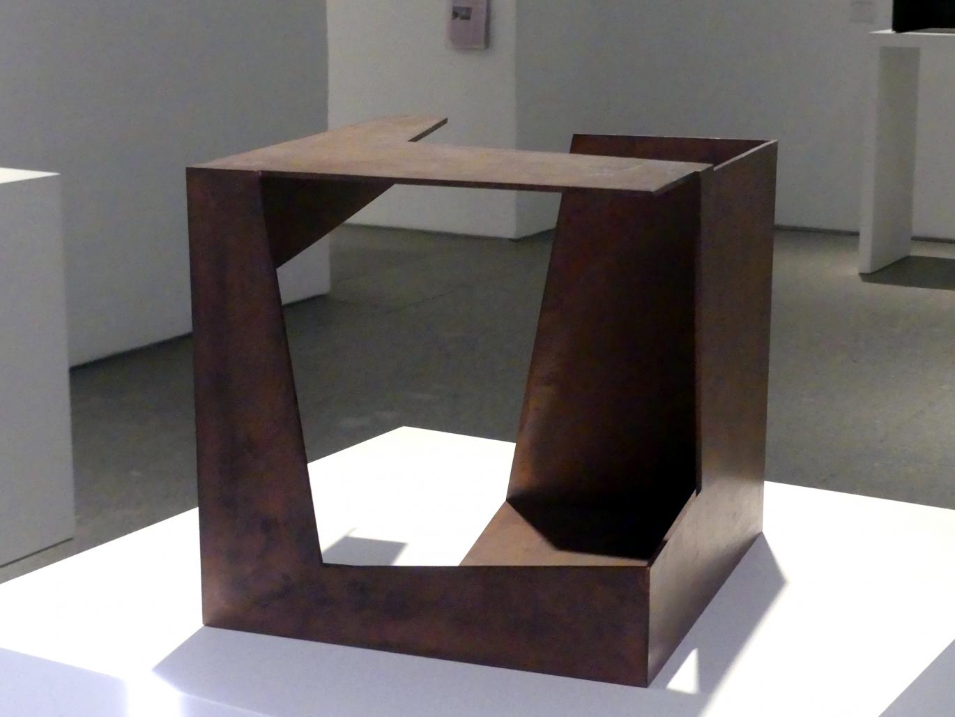 Jorge Oteiza (1957–1973), Leere Box, Madrid, Museo Reina Sofía, Saal 407, 1958, Bild 2/5
