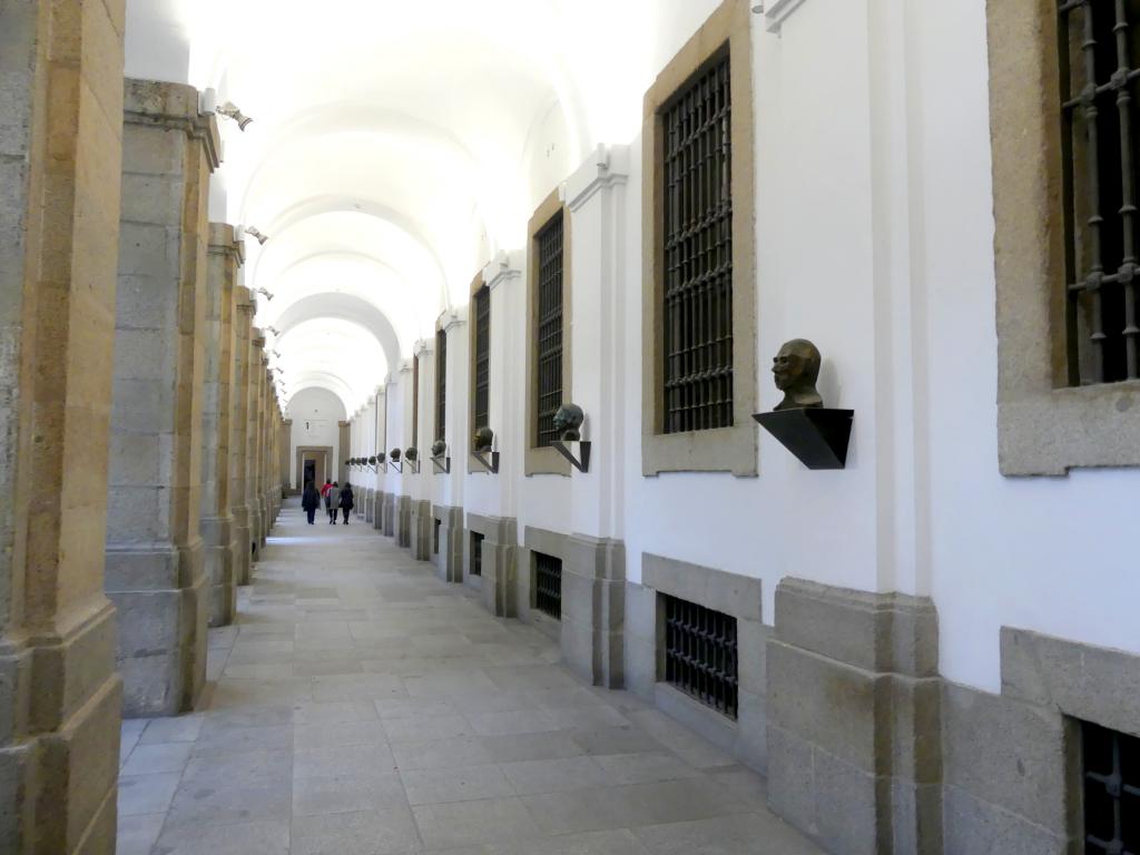 Thomas Schütte (1987–2015), Wichte, Madrid, Museo Reina Sofía, Saal 105, 2006, Bild 2/15