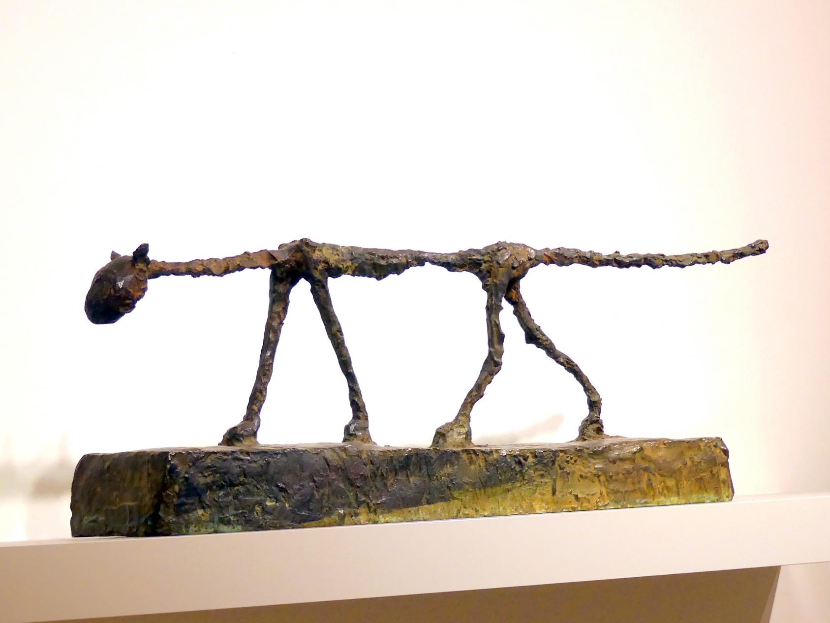 Alberto Giacometti (1914–1965), Die Katze, Berlin, Museum Berggruen, Kommandantenhaus, Erdgeschoss, Saal 1, 1951, Bild 2/4