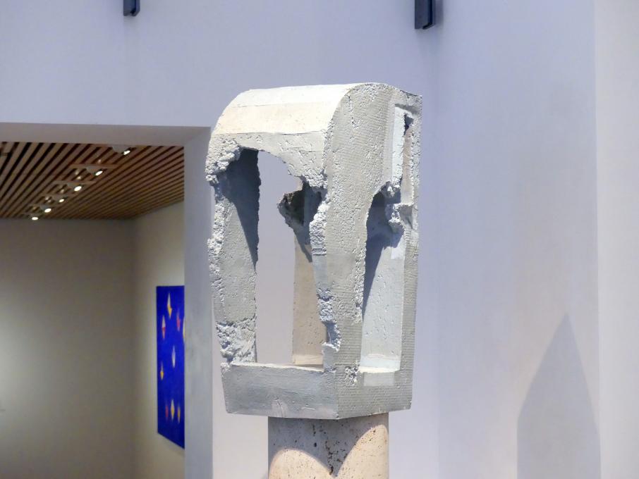 Michael Sailstorfer (2017), Kopf und Körper Basel, Schwäbisch Hall, Kunsthalle Würth, Ausstellung "Lust auf mehr" vom 30.09.2019 - 20.09.2020, Erdgeschoss, 2017, Bild 3/6