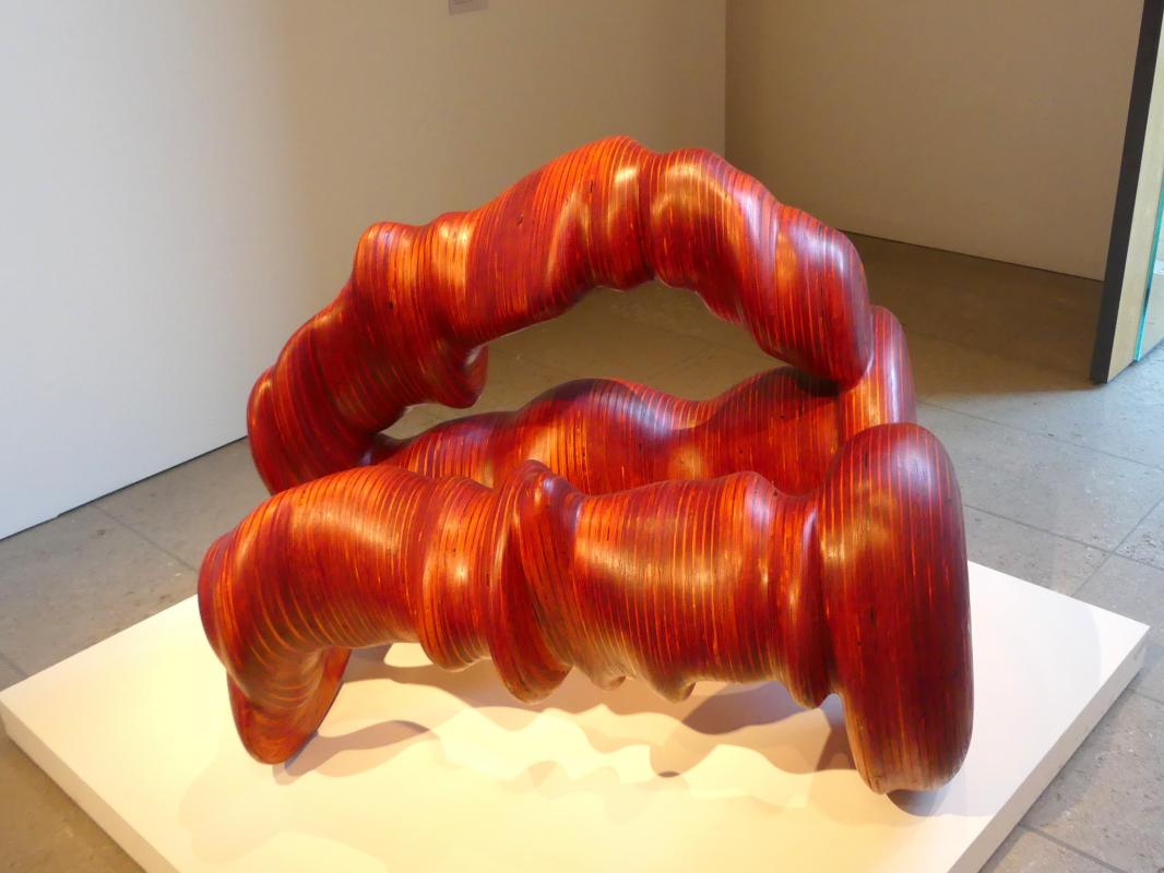 Tony Cragg (1980–2018), The Meter - Der Meter, Schwäbisch Hall, Kunsthalle Würth, Ausstellung "Lust auf mehr" vom 30.09.2019 - 20.09.2020, Erdgeschoss, 2002, Bild 2/5
