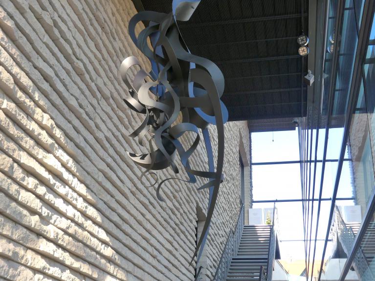 Rui Chafes (2008), Was erschreckt dich so ?, Schwäbisch Hall, Kunsthalle Würth, Ausstellung "Lust auf mehr" vom 30.09.2019 - 20.09.2020, Erdgeschoss, 2008–2009, Bild 5/6