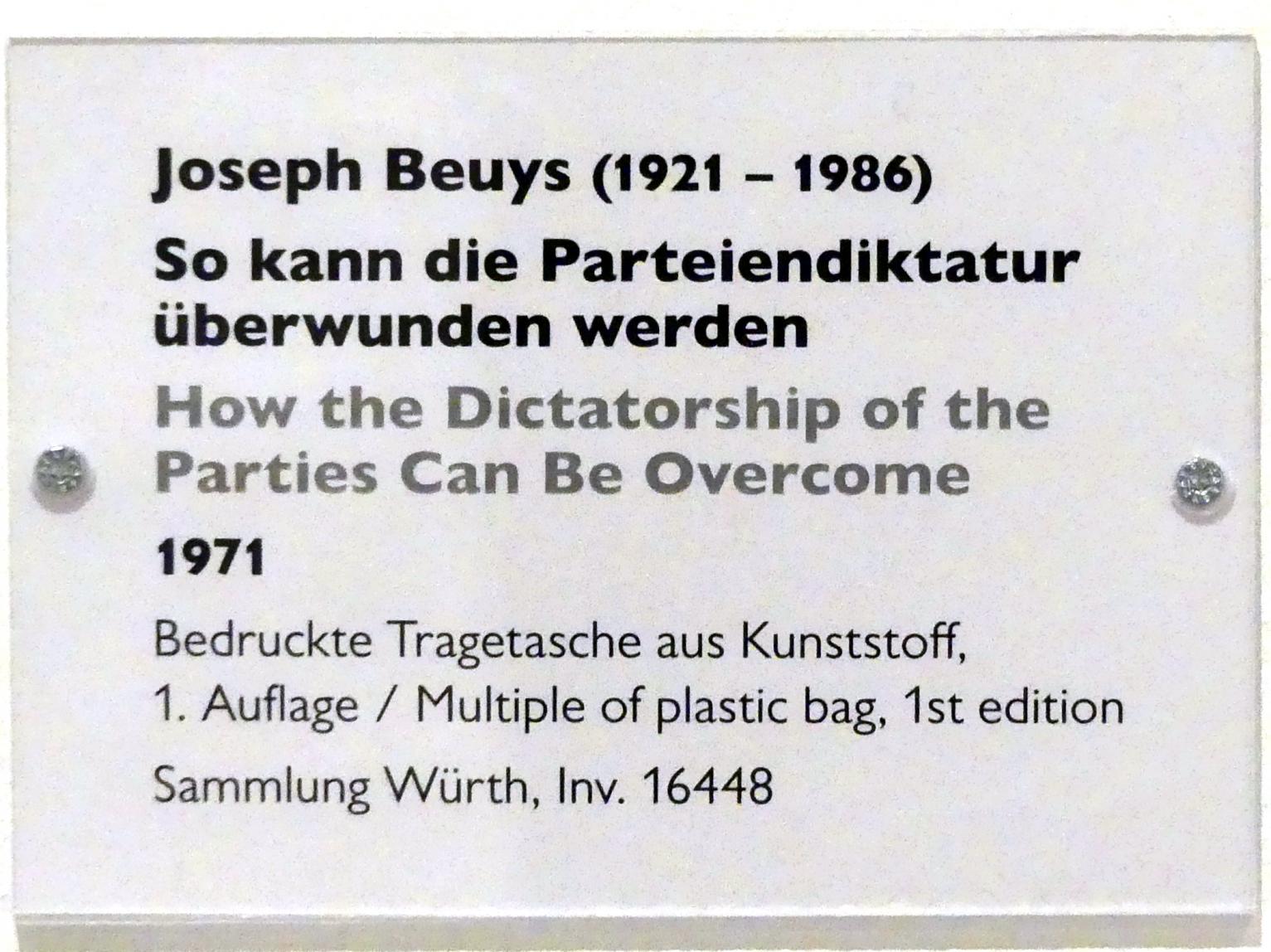 Joseph Beuys (1948–1985), So kann die Parteiendiktatur überwunden werden, Schwäbisch Hall, Kunsthalle Würth, Ausstellung "Lust auf mehr" vom 30.09.2019 - 20.09.2020, Erdgeschoss, 1971, Bild 3/3