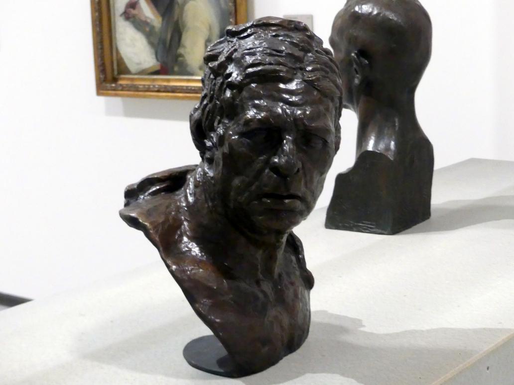 Antoine Bourdelle (Émile-Antoine Bourdelle) (1900–1909), Bildnis von Jean-Auguste-Dominique Ingres, Prag, Nationalgalerie im Messepalast, Das lange Jahrhundert, Saal 1, 1908, Bild 2/3