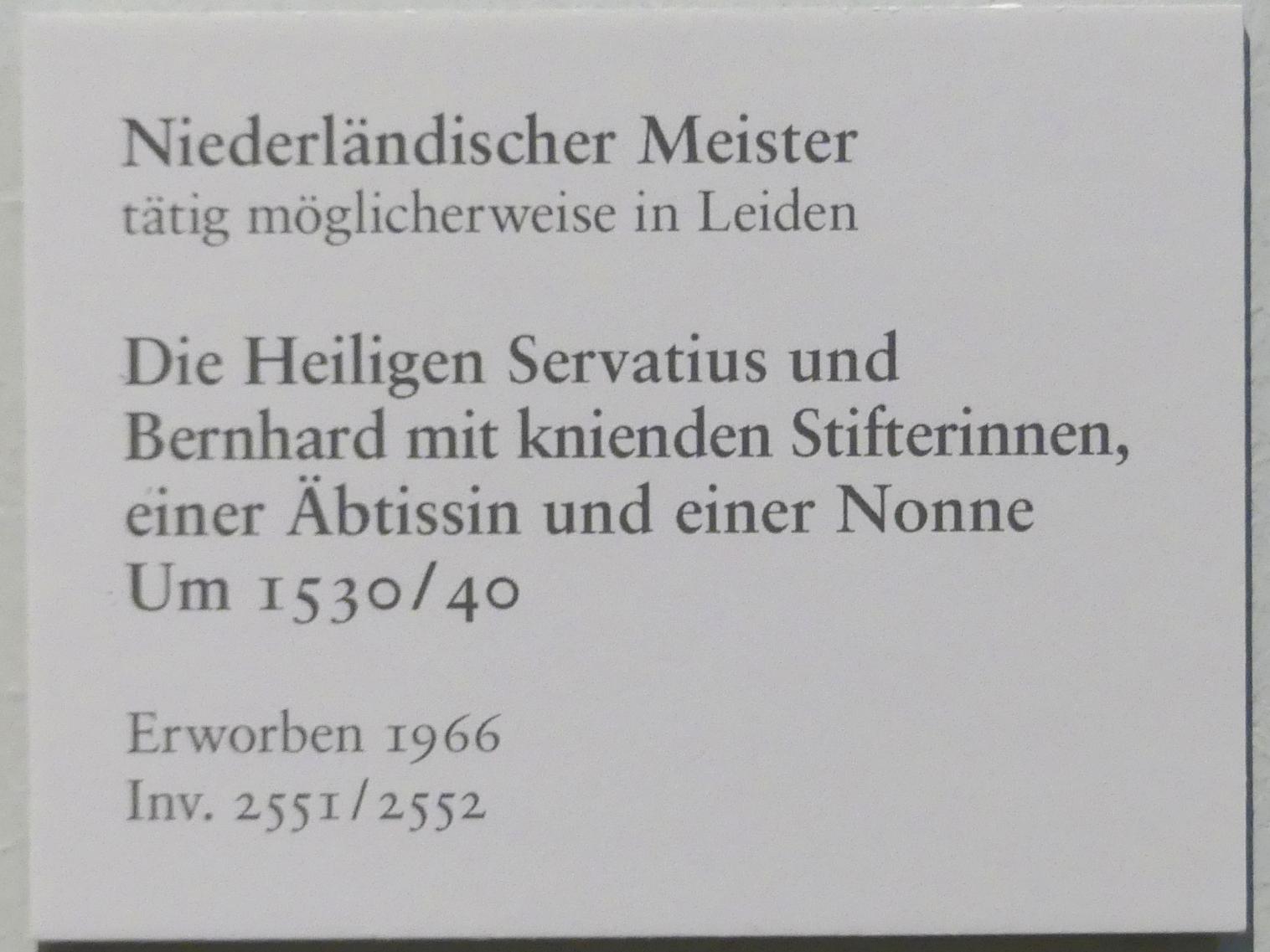Die Heiligen Servatius und Bernhard mit knienden Stifterinnen, einer Äbtissin und einer Nonne, Karlsruhe, Staatliche Kunsthalle, Saal 68, um 1530–1540, Bild 2/2