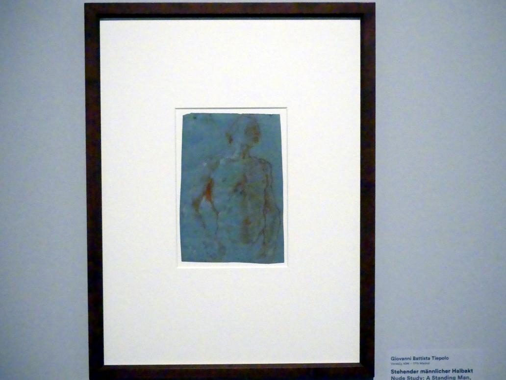 Giovanni Battista Tiepolo (1715–1785), Stehender männlicher Halbakt, Stuttgart, Staatsgalerie, Ausstellung "Tiepolo"  vom 11.10.2019 - 02.02.2020, Saal 7: Aktstudien, 1752, Bild 2/3