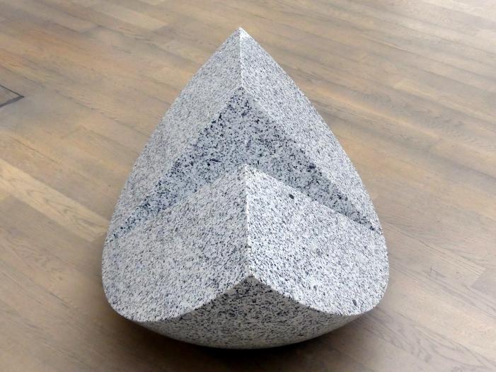 Max Bill (1965–1978), Zwilling als Viertelskugel, Stuttgart, Kunstmuseum, Saal 9, 1968, Bild 4/6