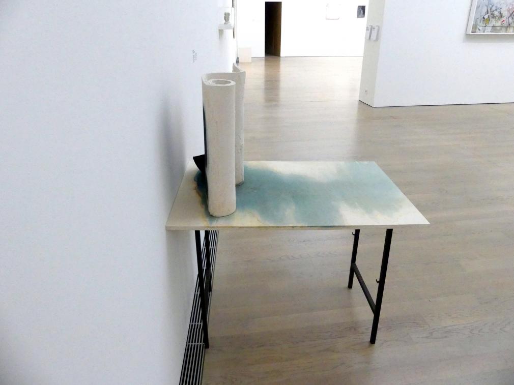 Katinka Bock (2010), Roman Corner, Stuttgart, Kunstmuseum, Saal 18, 2010, Bild 5/6