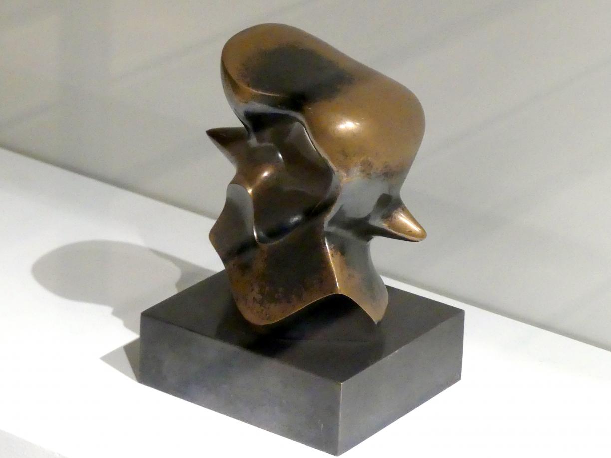 Henry Moore (1924–1982), Bozzetto: Spindelstück, New York, Metropolitan Museum of Art (Met), Saal 903, 1968, Bild 3/4