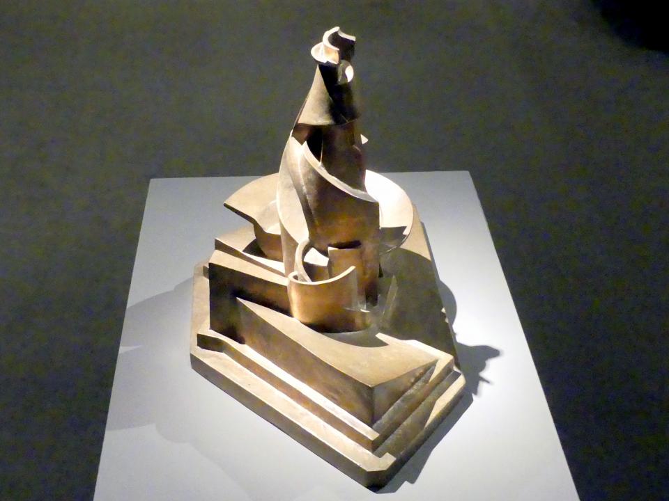 Umberto Boccioni (1910–1914), Entwicklung einer Flasche im Raum, New York, Metropolitan Museum of Art (Met), Saal 908, 1913, Bild 2/5