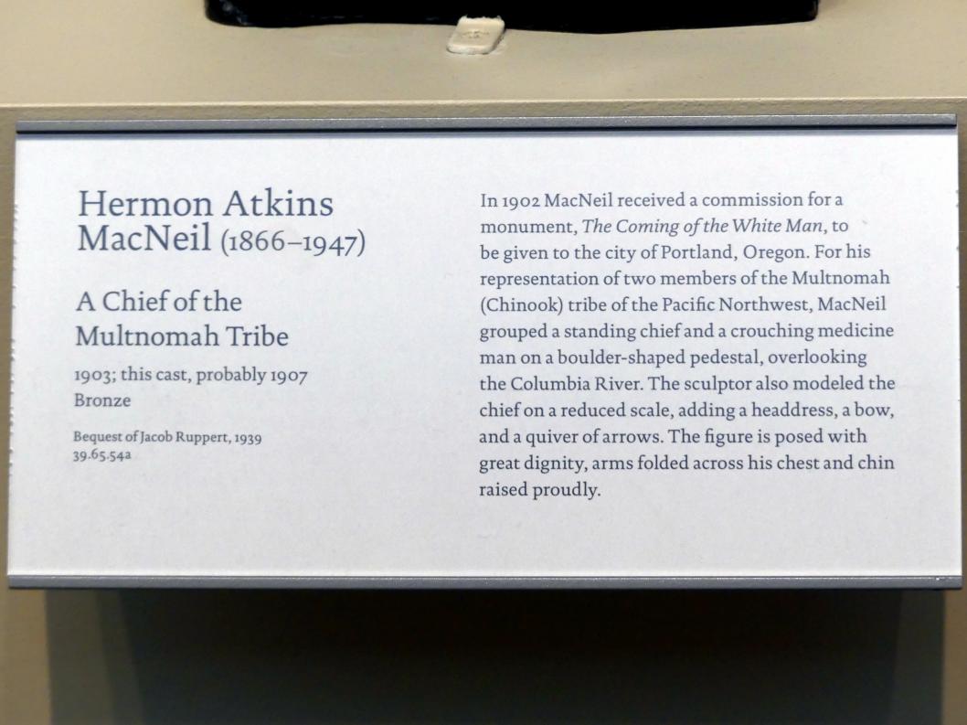 Hermon Atkins MacNeil (1903), Ein Häuptling des Multnomah-Stammes, New York, Metropolitan Museum of Art (Met), Saal 765, 1903, Bild 2/2