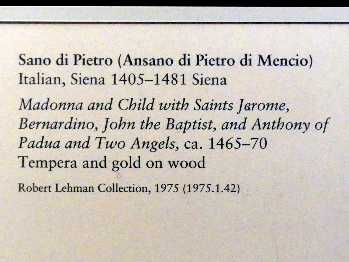 Sano di Pietro (1437–1481), Maria mit Kind und den Heiligen Hieronymus, Bernhardin von Siena, Johannes der Täufer und Antonius von Padua und zwei Engel, New York, Metropolitan Museum of Art (Met), Saal 956, um 1465–1470, Bild 2/2