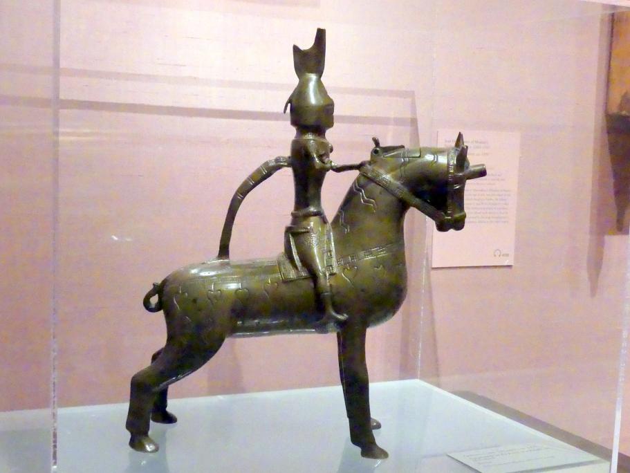 Aquamanile in Form eines Ritters zu Pferd, New York, Metropolitan Museum of Art (Met), Saal 953, um 1350, Bild 2/4