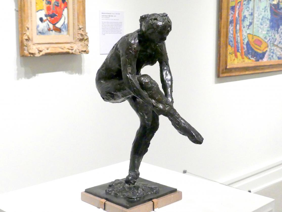 Edgar Degas (1855–1909), Frau, die einen Strumpf anzieht, New York, Metropolitan Museum of Art (Met), Saal 904, 1895–1910, Bild 4/6