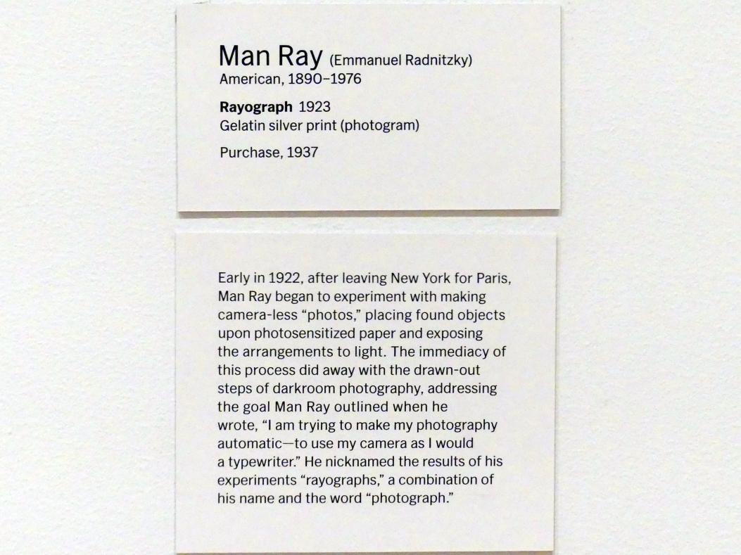 Man Ray (1914–1939), Rayograph, New York, Museum of Modern Art (MoMA), Saal 508, 1923, Bild 3/3