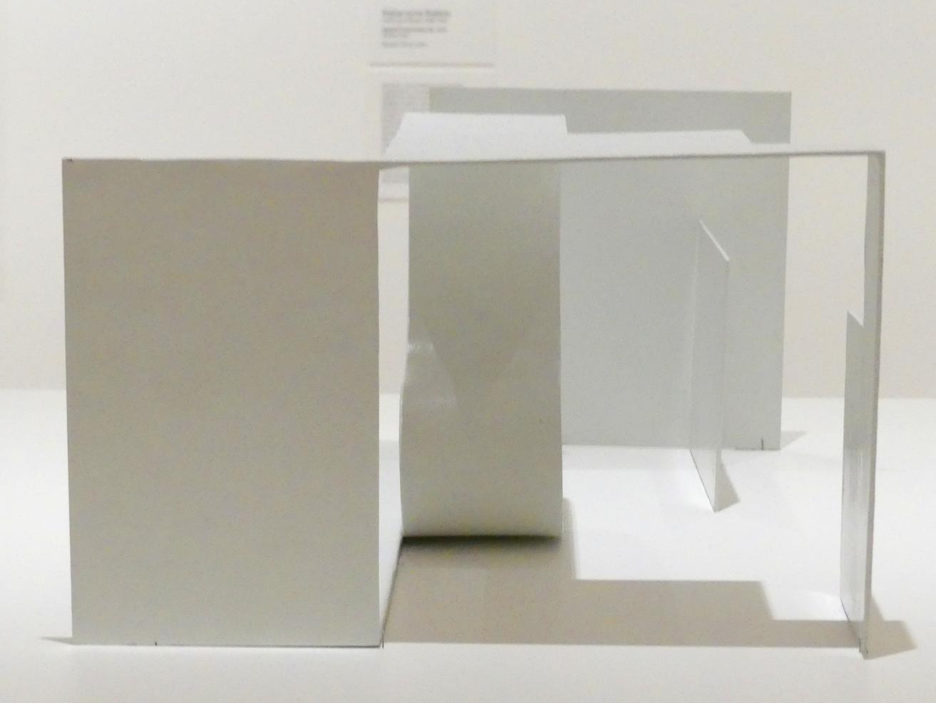 Katarzyna Kobro (1929), Räumliche Komposition (5), New York, Museum of Modern Art (MoMA), Saal 512, 1929, Bild 6/8