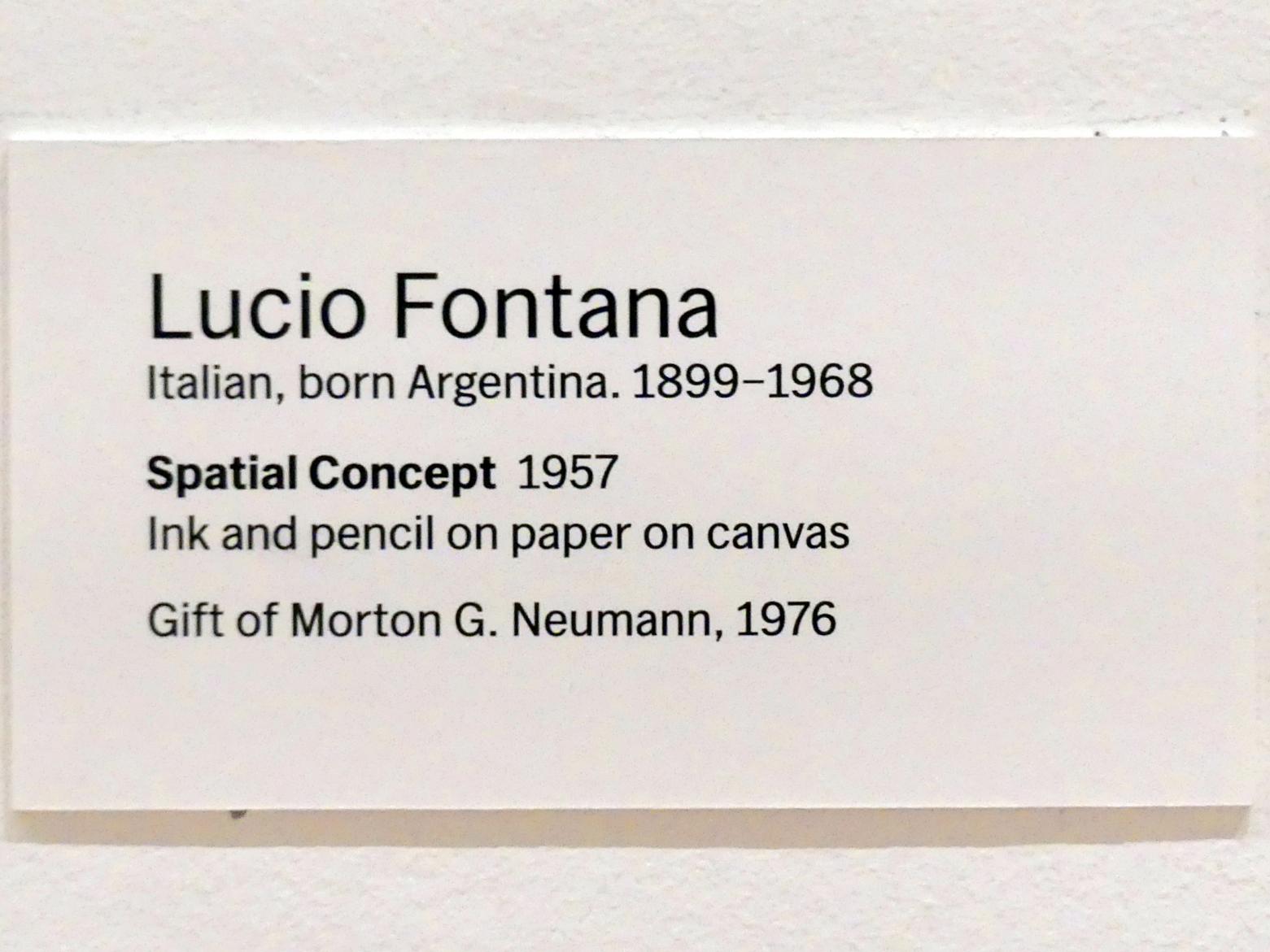 Lucio Fontana (1934–1966), Raumkonzept, New York, Museum of Modern Art (MoMA), Saal 406, 1957, Bild 2/2