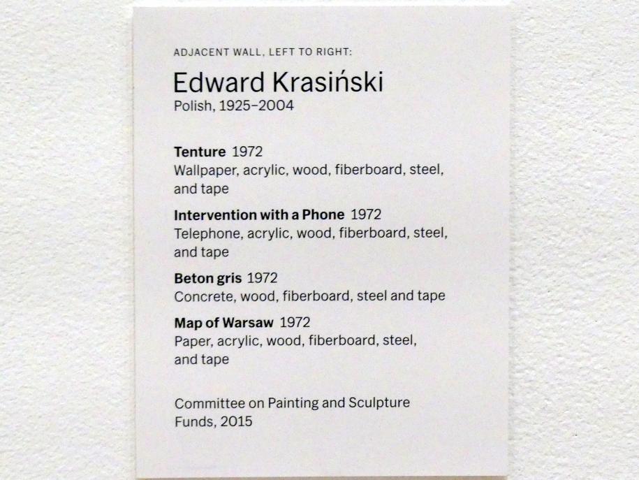 Edward Krasiński (1968–2001), Intervention mit einem Telefon, New York, Museum of Modern Art (MoMA), Saal 415, 1972, Bild 3/3