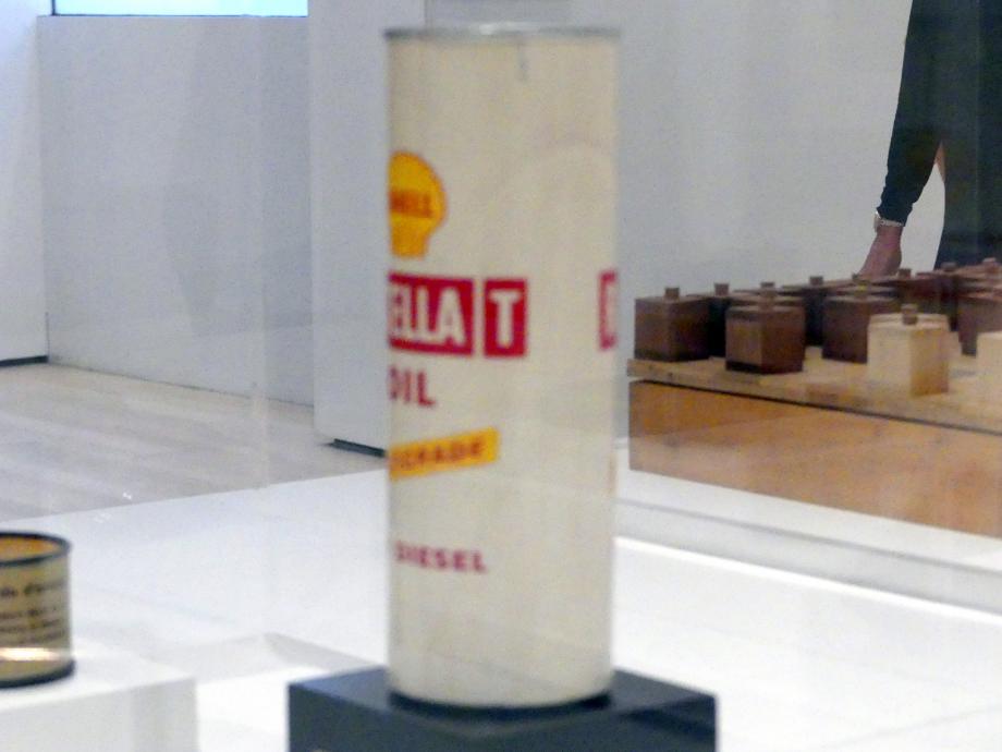 Mimmo Rotella (1960–1962), Kleines Monument an Rotella, New York, Museum of Modern Art (MoMA), Saal 416, 1962, Bild 2/3