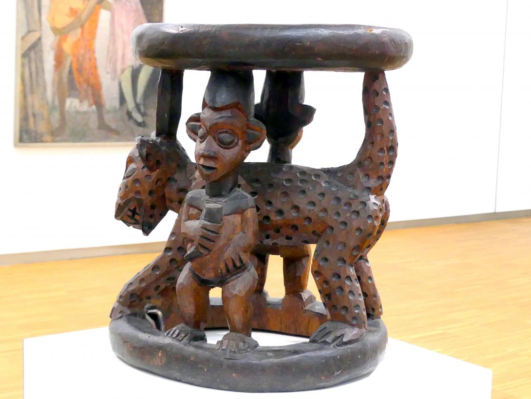 Leoparden-Hocker, Nürnberg, Germanisches Nationalmuseum, Saal 211, um 1900, Bild 4/5