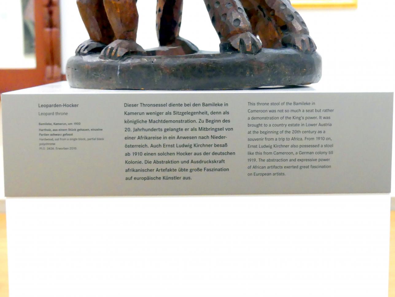 Leoparden-Hocker, Nürnberg, Germanisches Nationalmuseum, Saal 211, um 1900, Bild 5/5