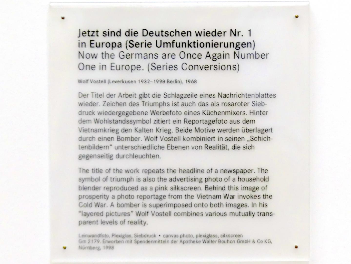 Wolf Vostell (1963–1988), Jetzt sind die Deutschen wieder Nr. 1 in Europa (Serie Umfunktionierungen), Nürnberg, Germanisches Nationalmuseum, Saal 231, 1968, Bild 2/2