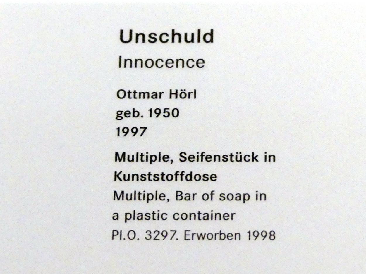 Ottmar Hörl (1997), Unschuld, Nürnberg, Germanisches Nationalmuseum, Saal 232, 1997, Bild 2/2