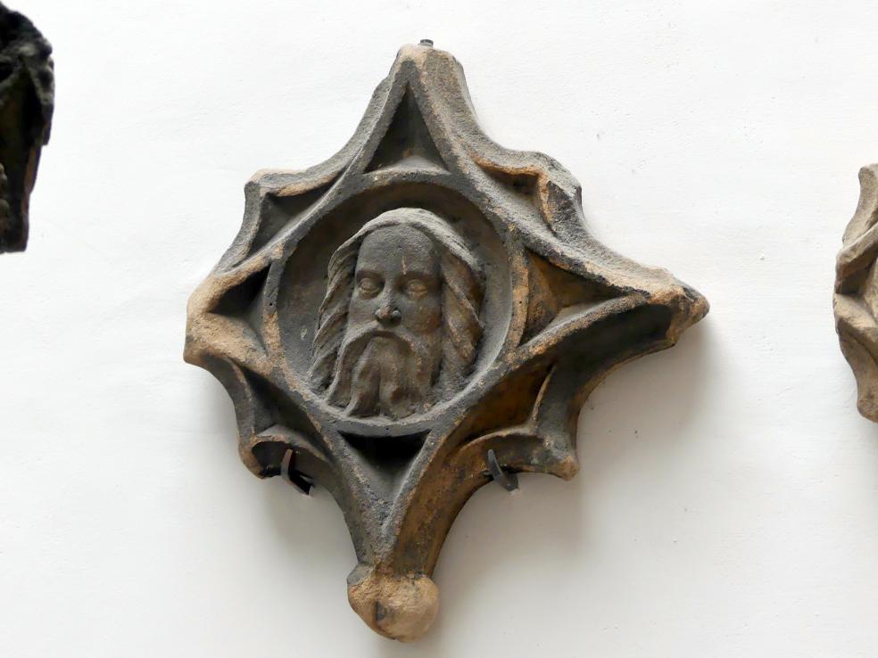 Vier Maßwerkmedaillons, Nürnberg, Stadtpfarrkirche Zu Unserer lieben Frau (Frauenkirche), jetzt Nürnberg, Germanisches Nationalmuseum, Saal 30, um 1360, Bild 2/6