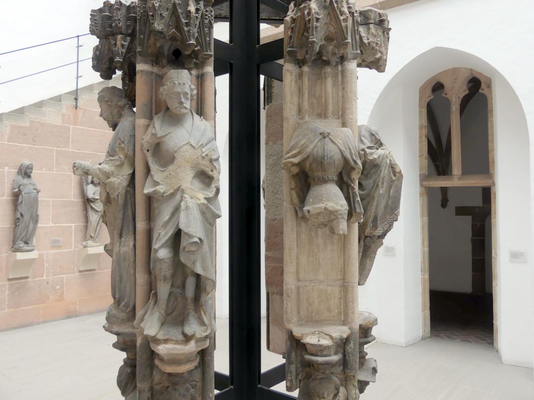 Fragmente der sieben Kurfürsten und der Neun Guten Helden, Nürnberg, Hauptmarkt, jetzt Nürnberg, Germanisches Nationalmuseum, Saal 30, um 1385–1392, Bild 5/8