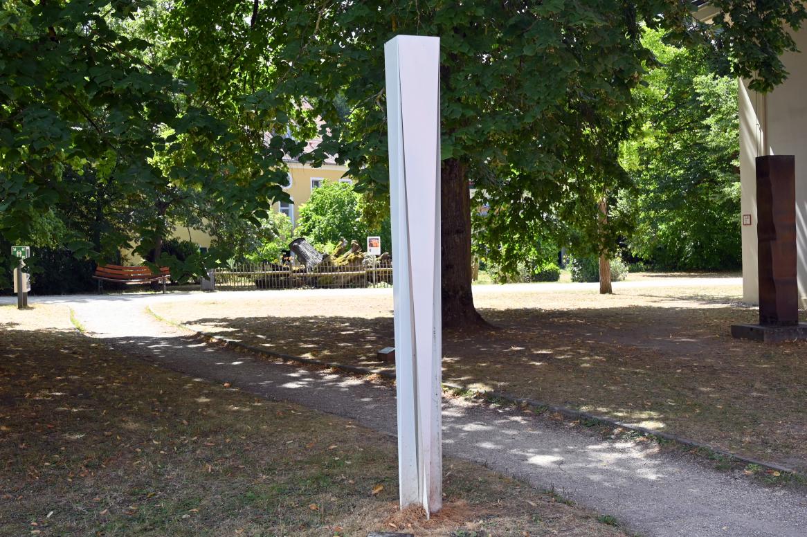 Ben Muthofer (Norbert Muthofer) (1981–1996), Lichtstele, Regensburg, Stadtpark, 1996, Bild 4/5
