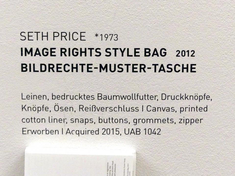 Seth Price (2006–2012), Bildrechte-Muster-Tasche, München, Museum Brandhorst, Saal 0.6, 2012, Bild 2/2